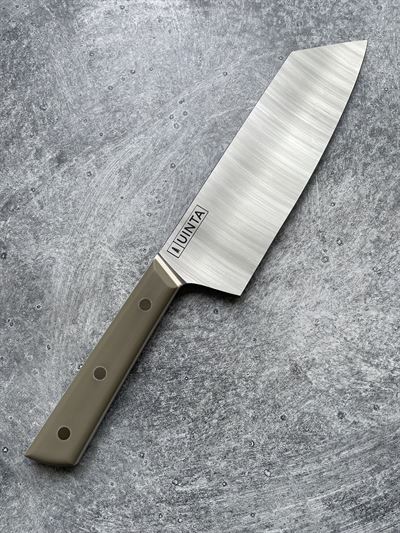 8.5" Chef  w/ Black and Blue Carbon Fiber Handle *32750