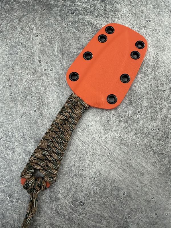 Lightweight V2 - Camo Paracord Wrap w/ Stonewash Blade *53516