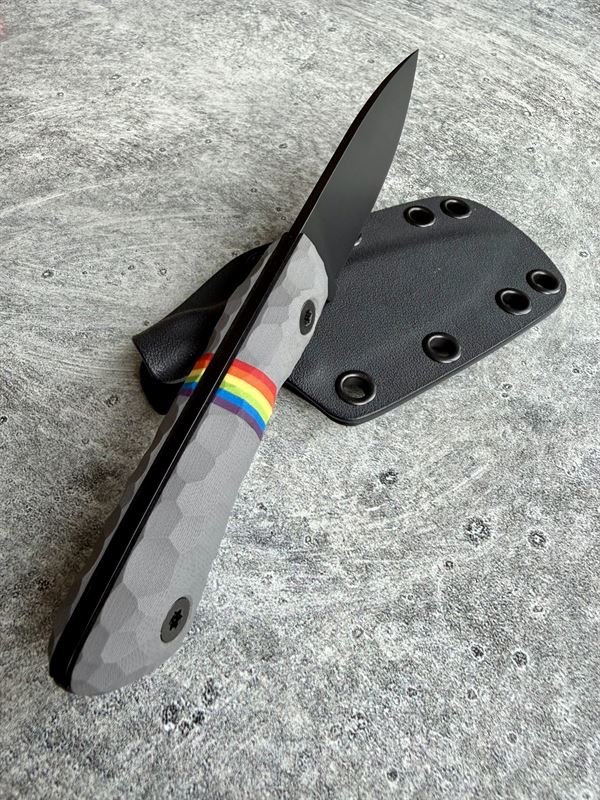 Hunter V2 - Grey/Rainbow