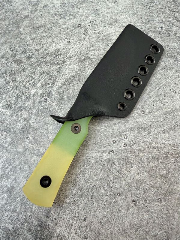 Explorer - OD Green G10 Handle w/ Black Blade *4081