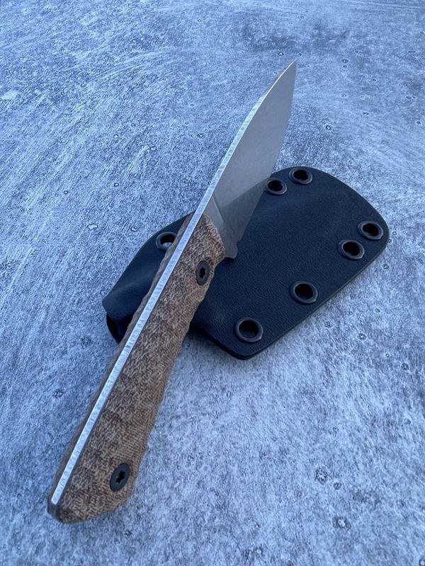 Hunter V2 - Natural Micarta handle w/ Stonewash Blade
