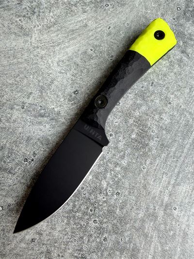 Hunter V2 - Black G10 Handle w/ Black Blade *50110