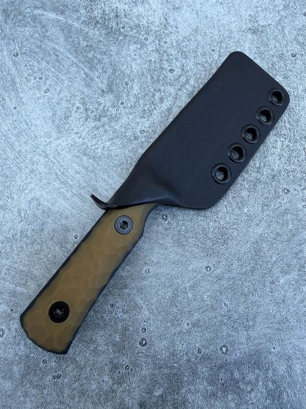 Explorer - Black w/ Blue liner G10 handle w/ Black blade *67015
