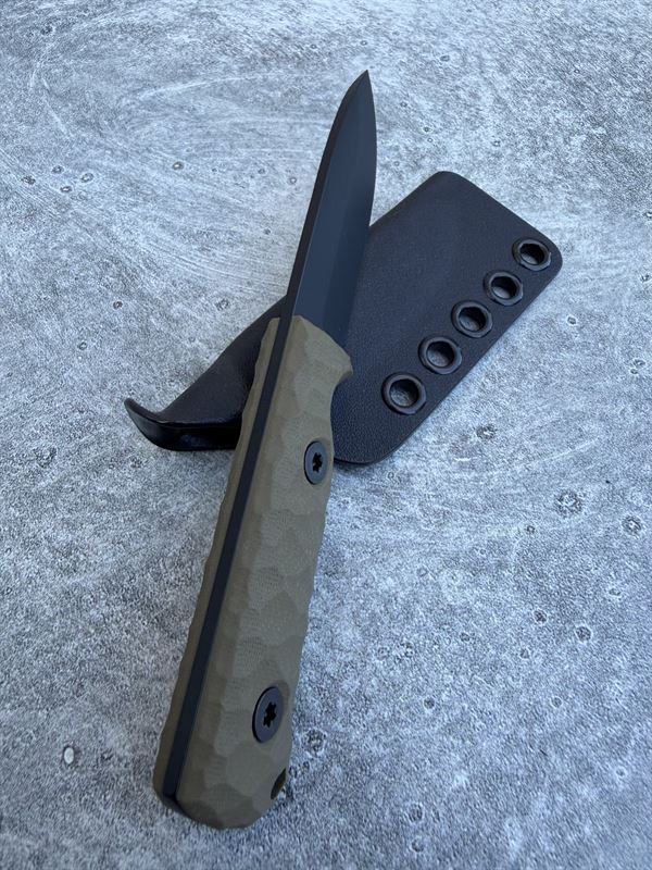 Explorer - Orange G10 handle w/ Black blade *98915