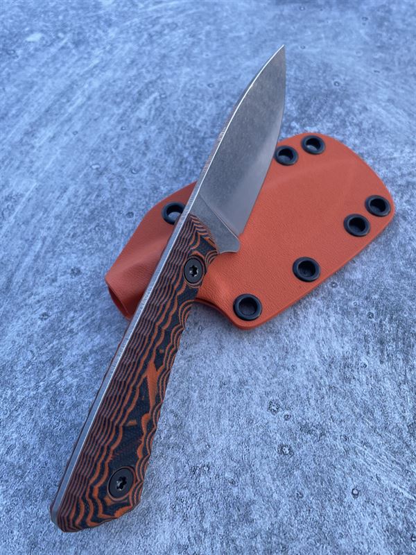 Hunter V2 - Black and Orange G10 handle w/ Stonewash Blade