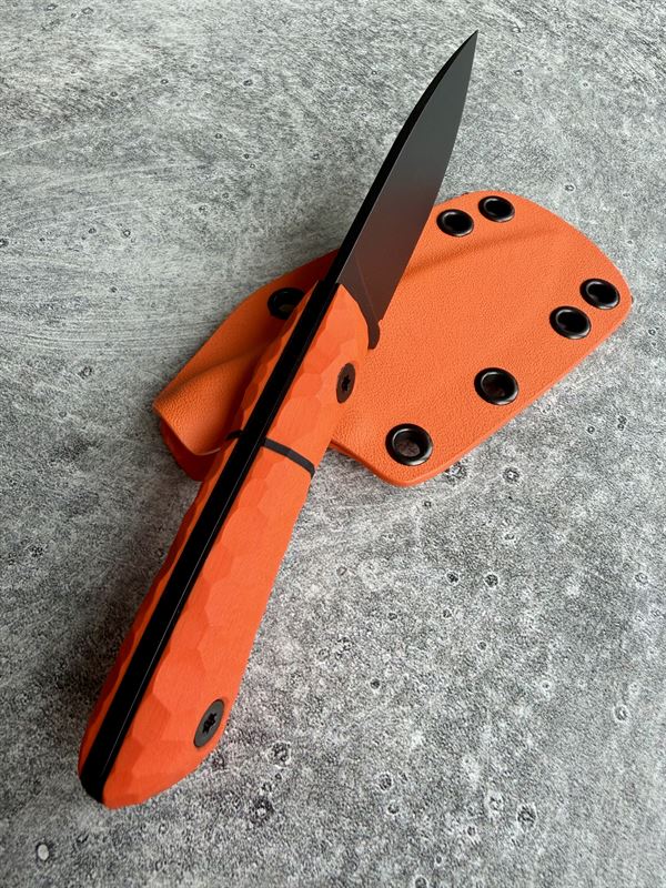 Hunter V2 - Black G10 Handle w/ Black Blade *99212