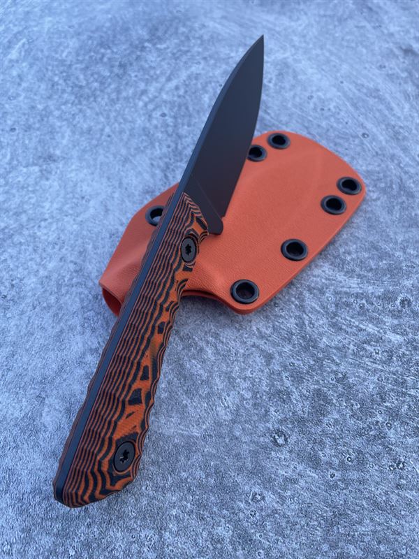 Hunter V2 - Black and Orange G10 handle w/ Black Blade